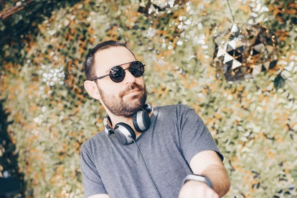 JK58 presents HOOLZ at REN 19 April 2019