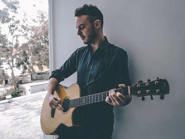 Gabriel Lynch Live at No Black Tie 2 August 2018