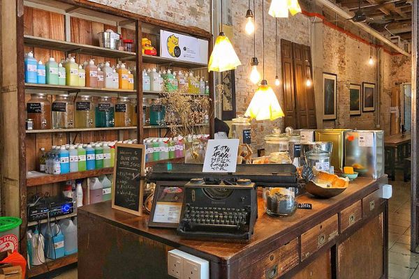 5 Of The Best Picturesque Cafes Around Petaling Street for Selfies