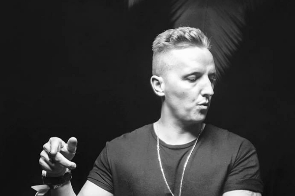 The Sweatbox Oh By The Way ft SeveenDoors at REN 17 November 2018
