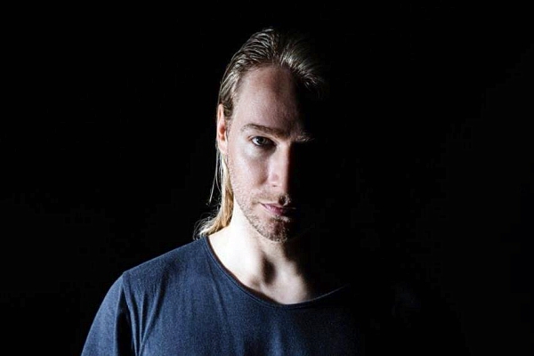 Jiro NYE Warehouse Edition with James Zabiela and Apsara 31 December 2018