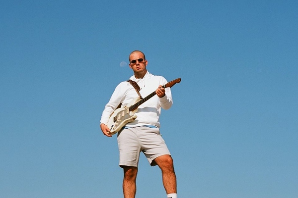 Mac Ayres Live at The Bee 5 March 2019